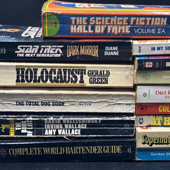 A Paperback Collection of 14 Novels of mixed genres.  Bulk Purchasing. - Picture 11 of 13